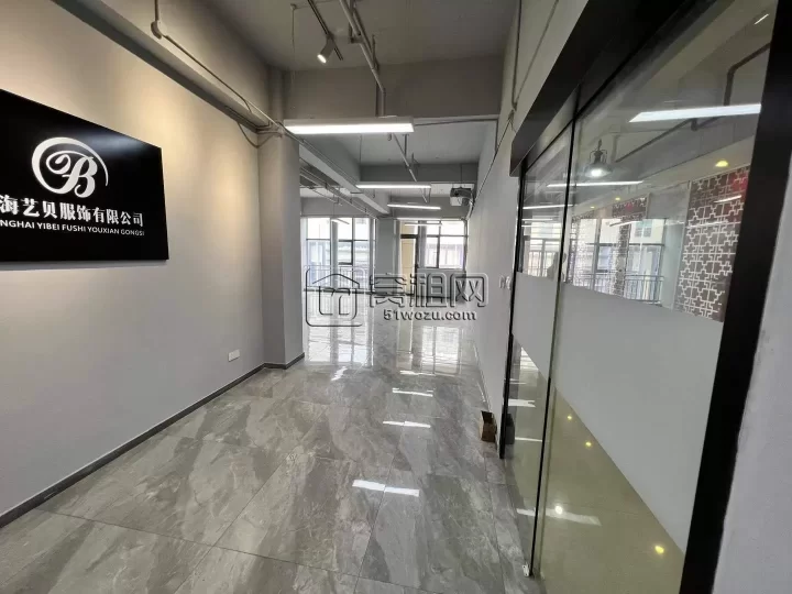 宁波集士港奥特莱斯旁城西新天地53平精装工业风随时入住