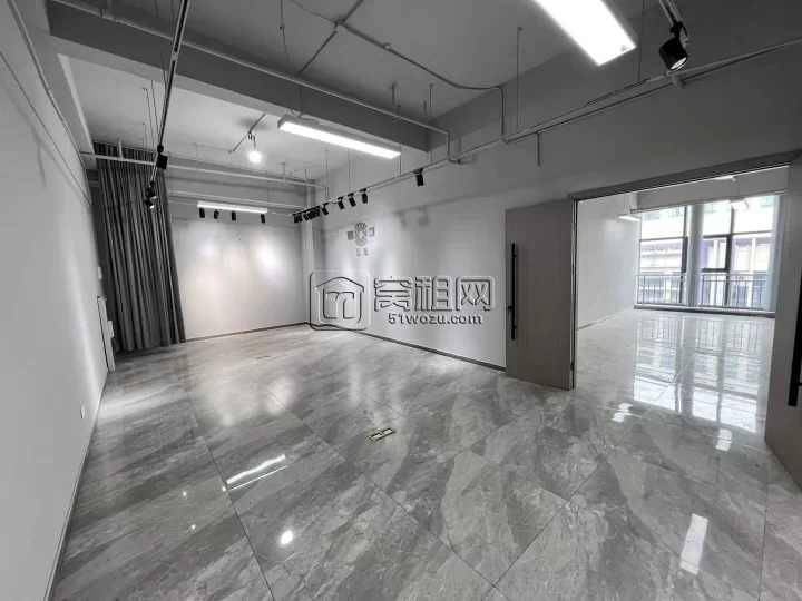 宁波集士港奥特莱斯旁城西新天地53平精装工业风随时入住