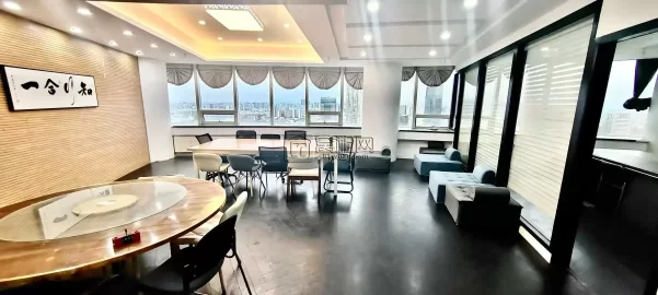 宁波天一中农信大厦出租办公室面积 150㎡纯江景房 2隔间
