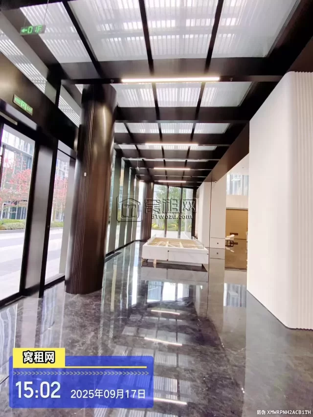 得力中心(图30) 得力中心(图19)