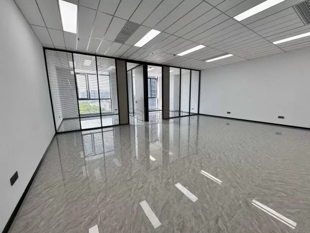 高新区外经合作大厦125平米办公室出租5700元/月