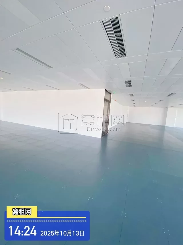 宁波K11办公楼2400平米整层出售