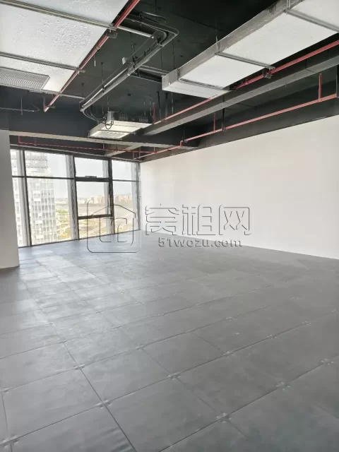 宁波文创港宝龙中心：江景办公218.25平（开发商直租）免租期：3个月