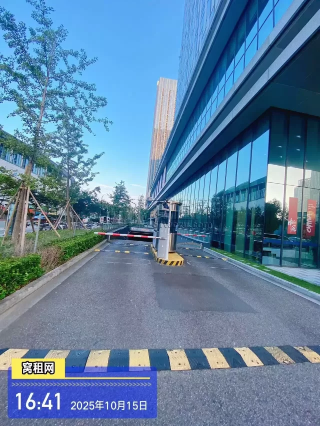 东部新城宁兴国贸中心停车费多少？
