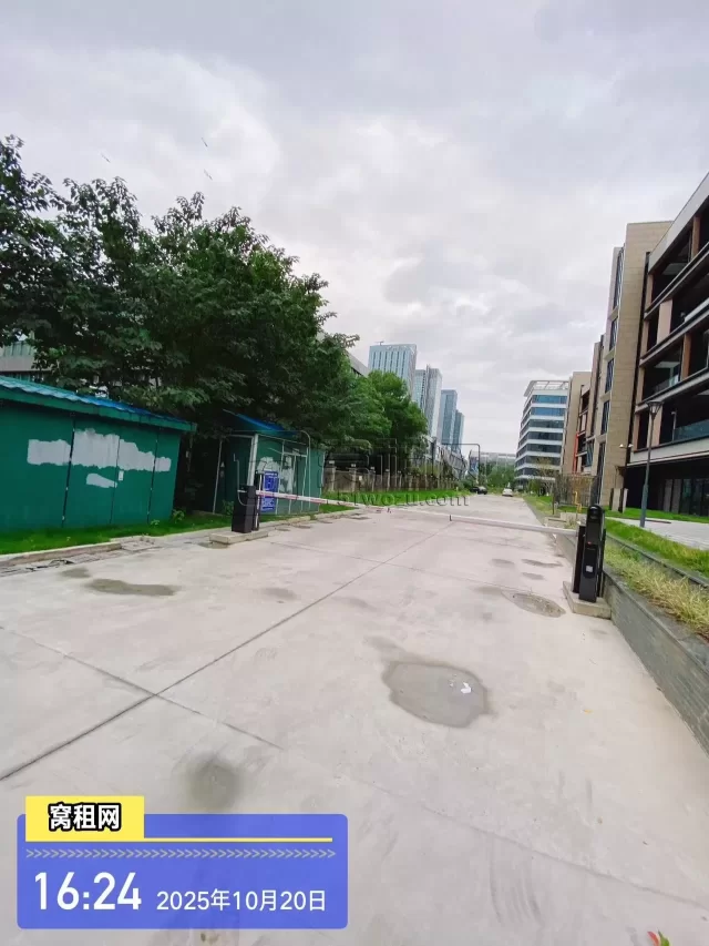 丰盛里停车收费多少？