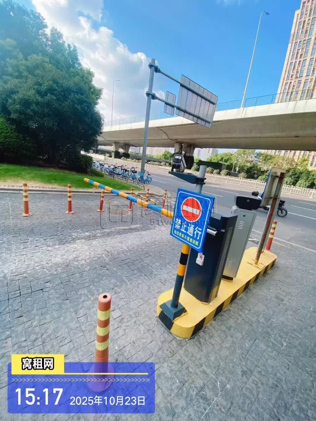 真如大厦停车收费包月多少？