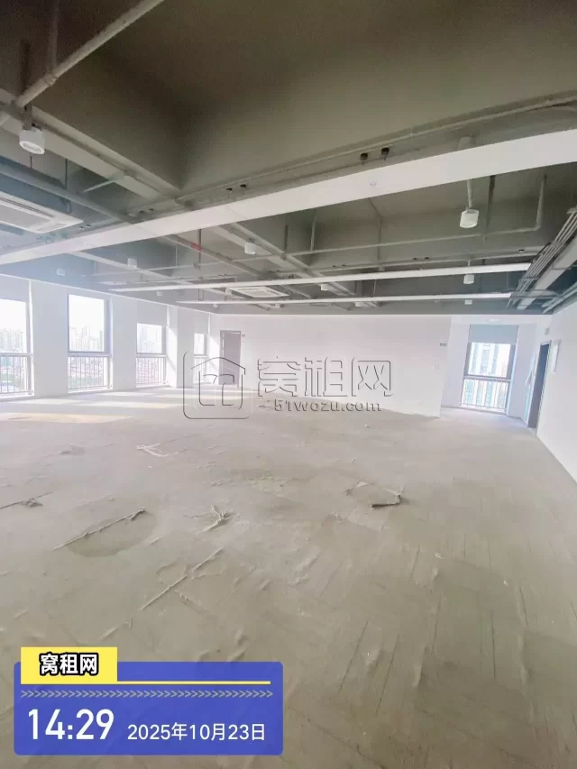 宁波海曙众创空间260平米办公室出租，单价1.7元含税