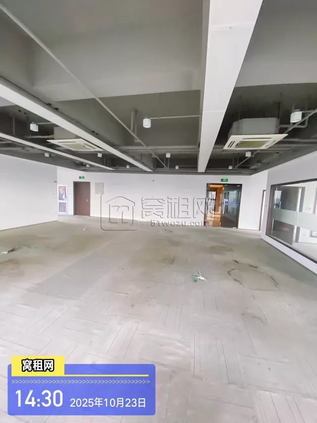 宁波海曙众创空间260平米办公室出租，单价1.7元含税