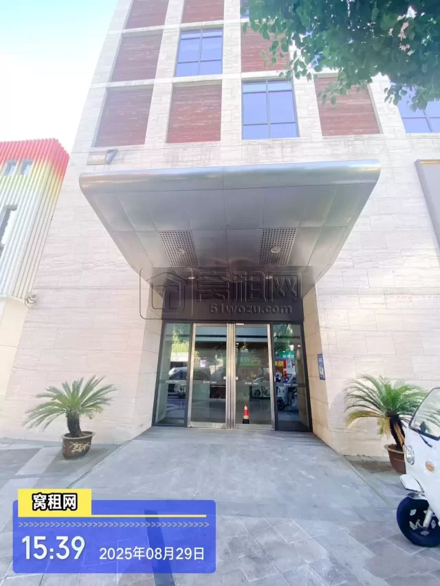 北岸财富中心(图23) 北岸财富中心(图23)