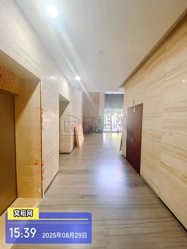 北岸财富中心(图24) 北岸财富中心(图24)