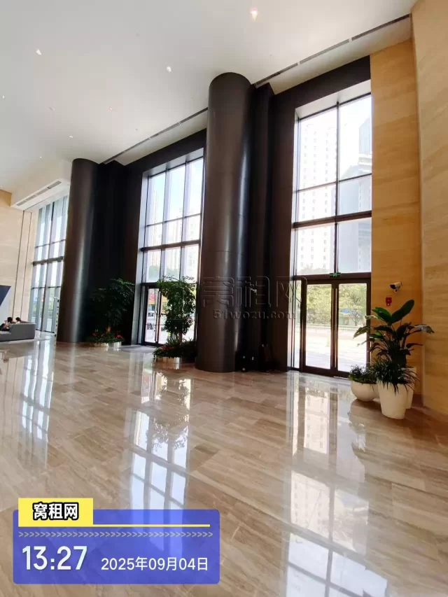 绿地中心(图2) 绿地中心(图2)