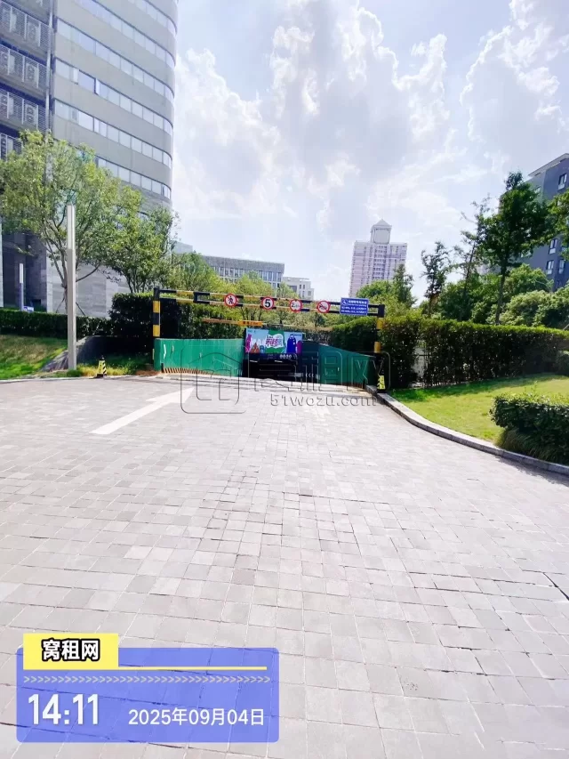 宁波来福士广场停车收费多少？