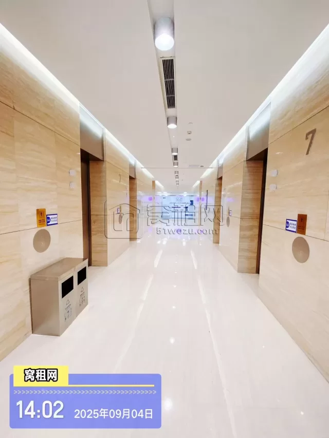 来福士(图13) 来福士(图13)