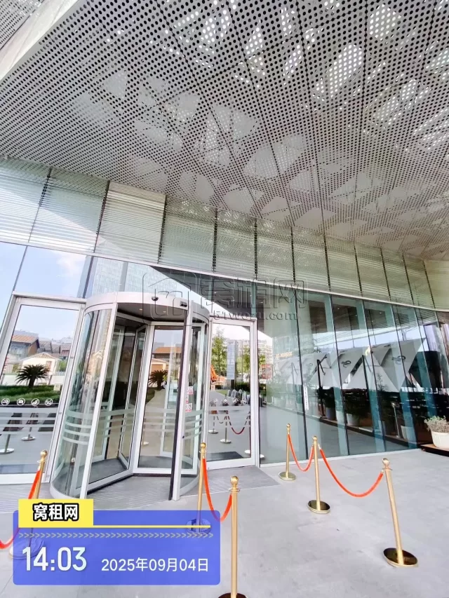 来福士(图18) 来福士(图18)