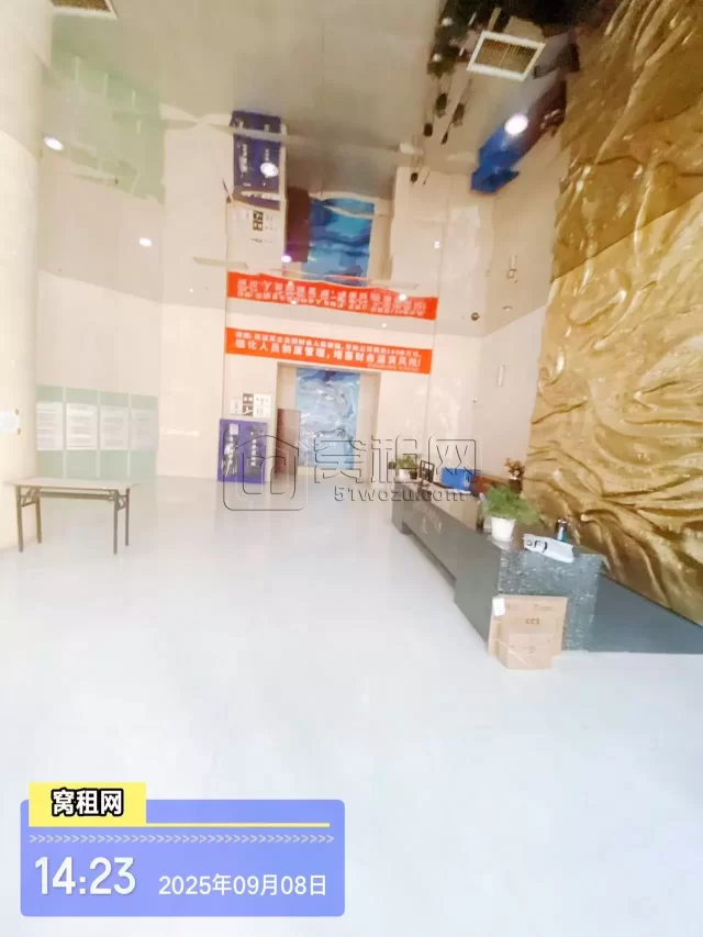 银亿时代广场(图1) 银亿时代广场(图2)