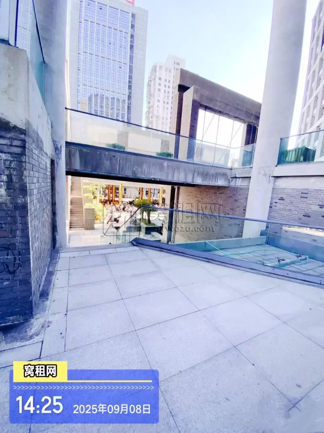 银亿时代广场(图5) 银亿时代广场(图6)