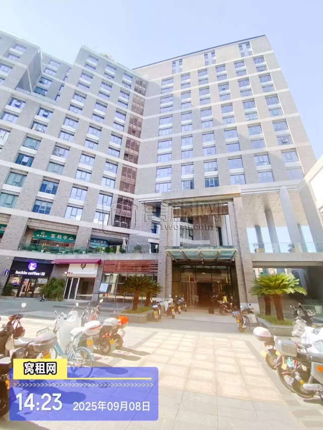 宁波银亿时代广场停车场收费？