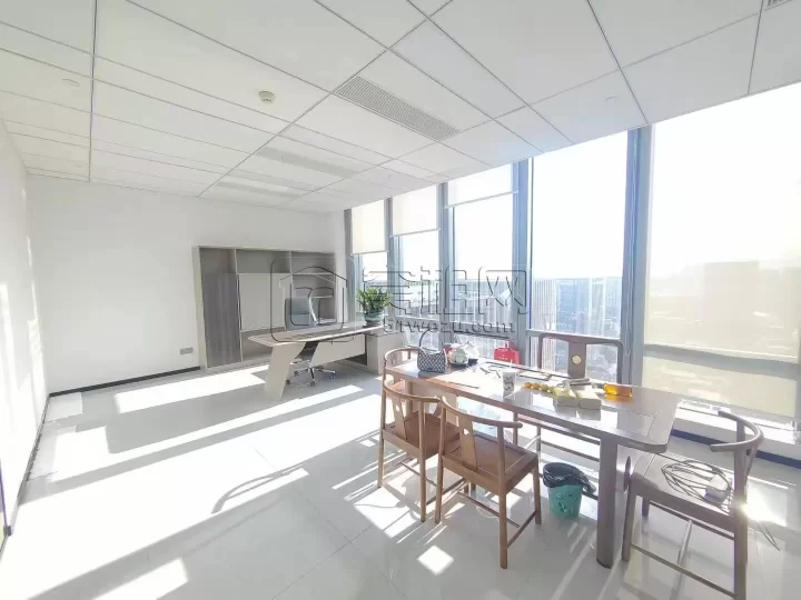 宁波智慧园出租  面积：235平  价格：10800元/月