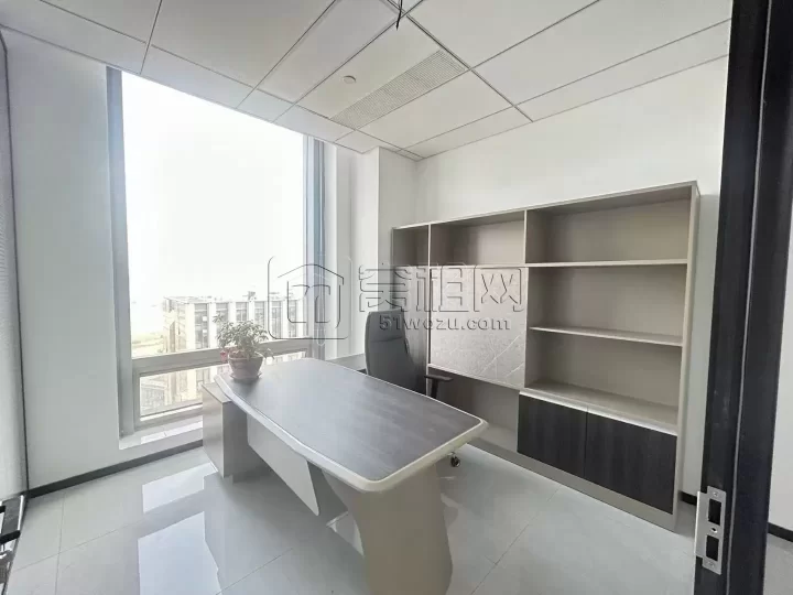 宁波智慧园出租  面积：235平  价格：10800元/月