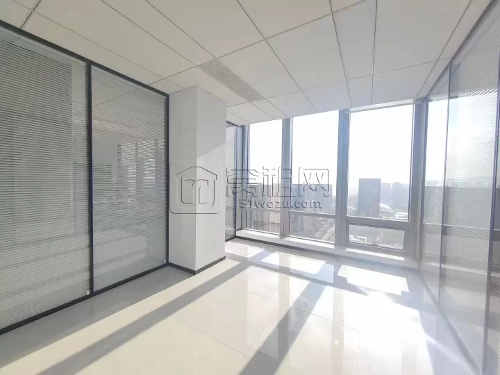 宁波智慧园出租  面积：235平  价格：10800元/月