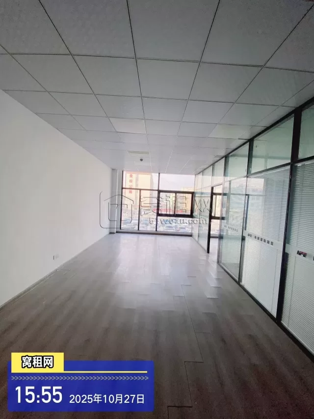 鄞州下应梦创金谷面积181平米办公室出租，月租金7000元/月带3个隔间