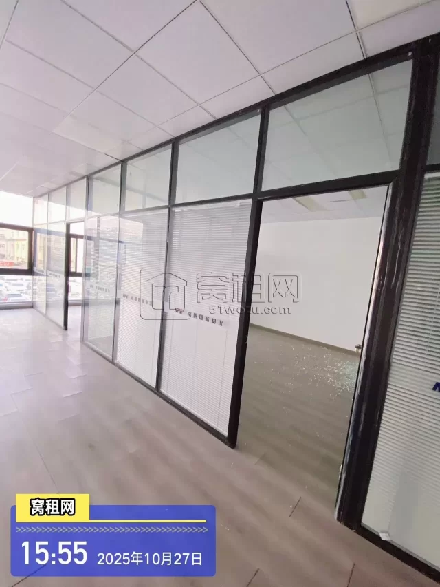 鄞州下应梦创金谷面积181平米办公室出租，月租金7000元/月带3个隔间