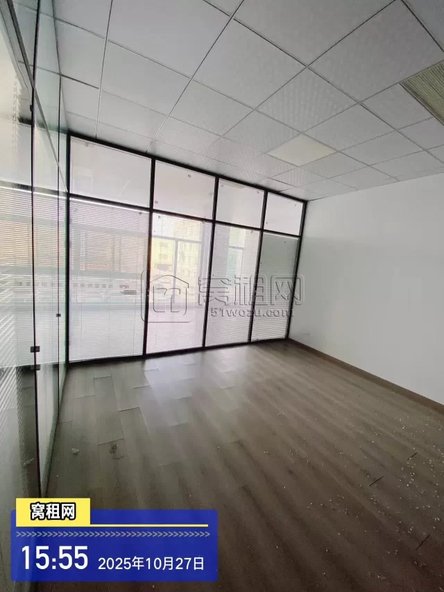 鄞州下应梦创金谷面积181平米办公室出租，月租金7000元/月带3个隔间