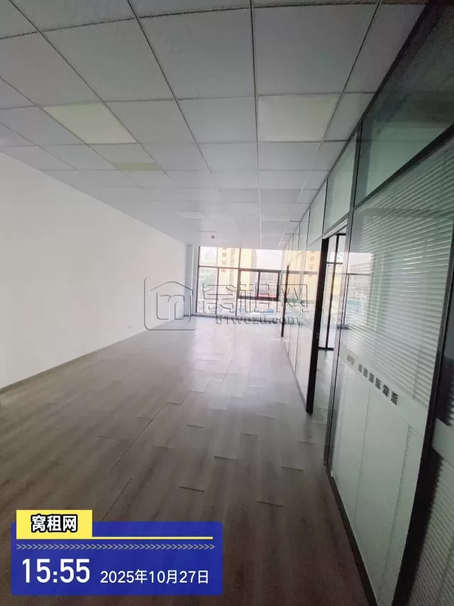 鄞州下应梦创金谷面积181平米办公室出租，月租金7000元/月带3个隔间