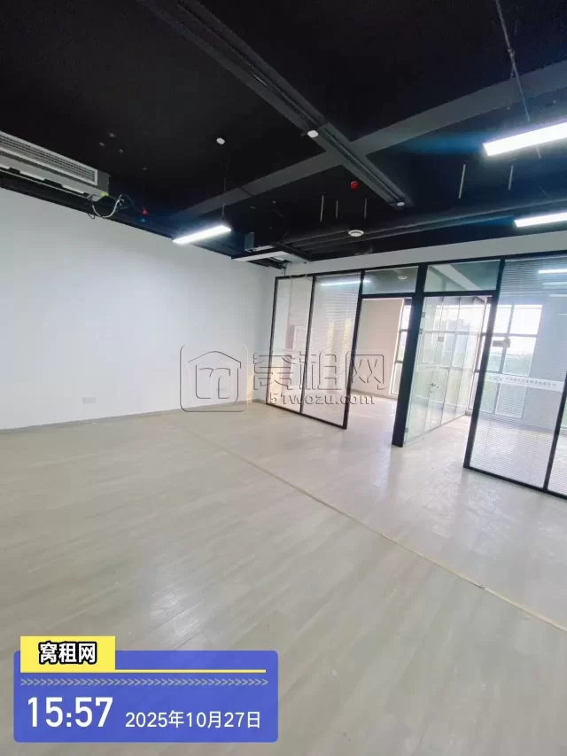 鄞州逸淘产业园隔壁梦创金谷产业园出租155平米办公室6000元/月