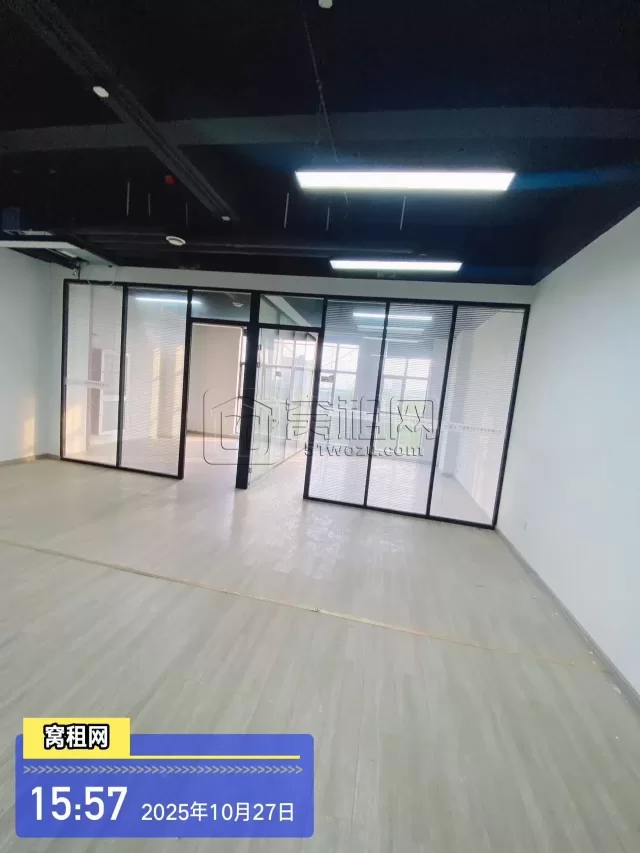 鄞州逸淘产业园隔壁梦创金谷产业园出租155平米办公室6000元/月