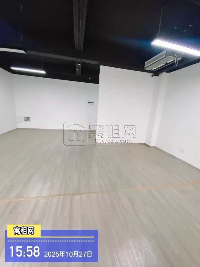 鄞州逸淘产业园隔壁梦创金谷产业园出租155平米办公室6000元/月