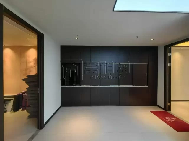 奥克斯大厦  253.33平方 豪华装修 会所办公