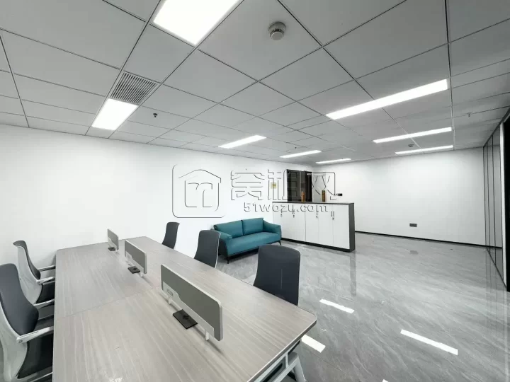 鄞州区印象城附近嘉鄞大厦7号梦工场一间142平方出租的办公空间