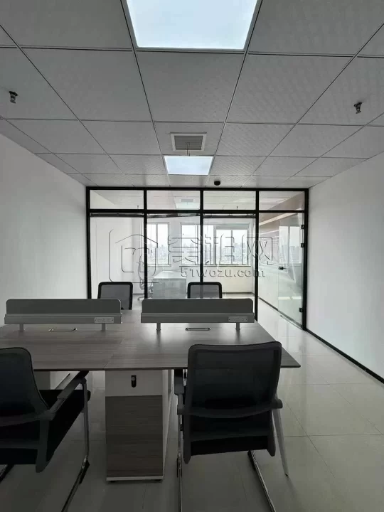 天润商座对面开丰大厦出租办公室51平米
