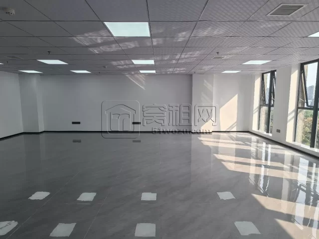 上海银行大厦168平米办公室出租6700元/月