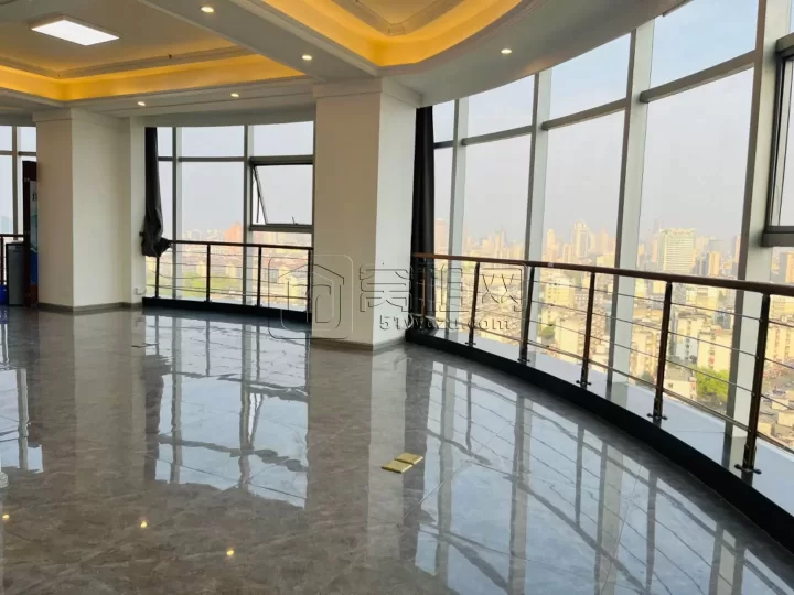 海曙联丰丽园尚A2座写字楼朝南办公室362平米出租