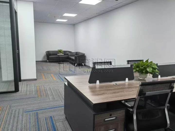 红巨大厦，162平，2个隔间，带全套家具，拎包办公