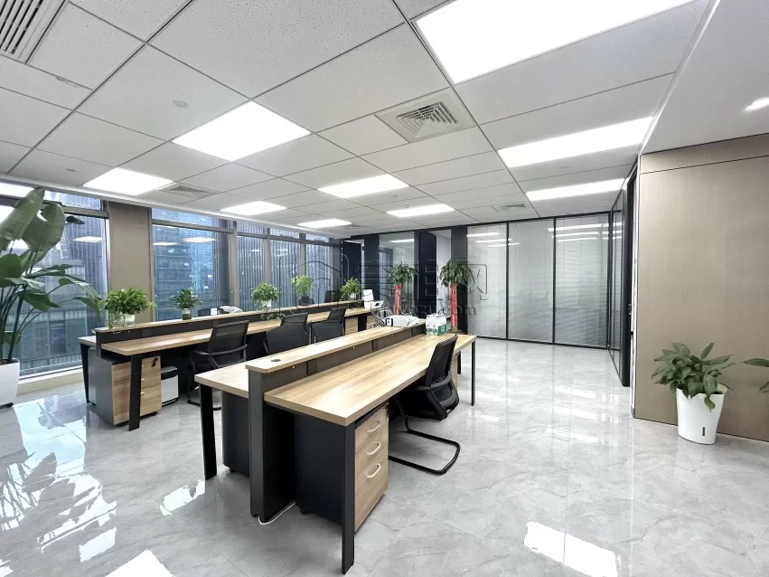 宁波商会188平出租办公室东南朝向租金10800元一月