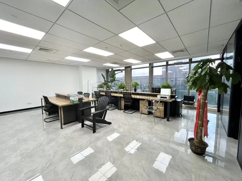 宁波商会188平出租办公室东南朝向租金10800元一月