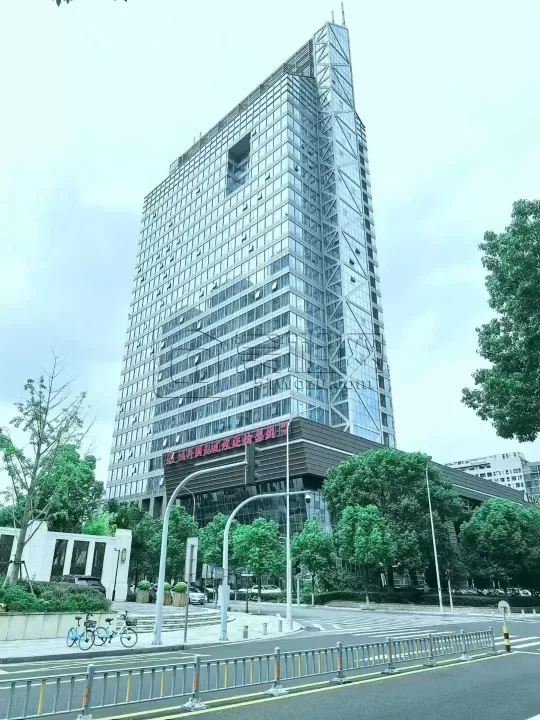 城南商务大厦出租面积163平带全套家具出租茶室装修