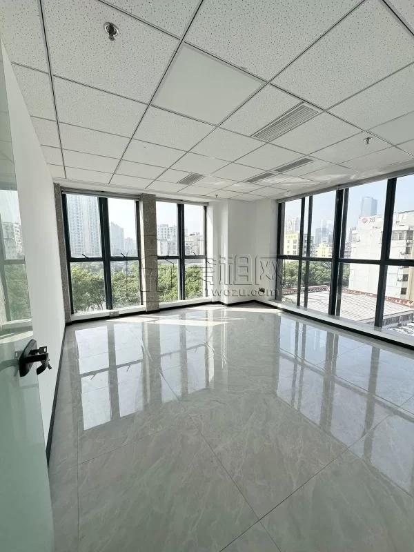 宁波市鄞州区朝晖路上海银行大厦115.65平办公室出租115平方双面采光落地窗，月租金5000元/月