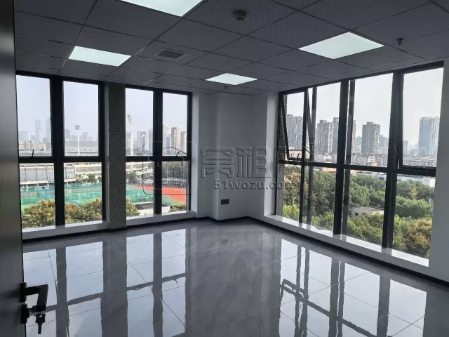 上海银行大厦283平方办公室出租11600元/月三面采光