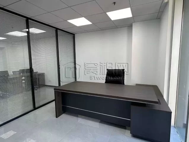 老江东福明公园旁银晨国际130平 电梯口 带全套家具 一口价 5500元/月