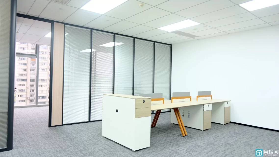 宁波K11楼上办公室宁云中心出租176.13㎡14400元/月