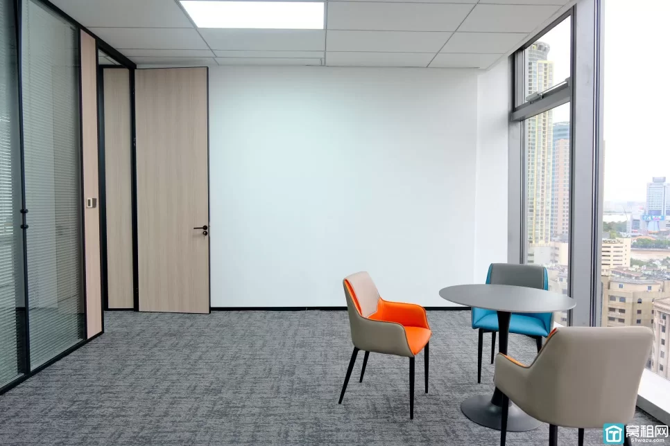 宁波K11楼上办公室宁云中心出租176.13㎡14400元/月