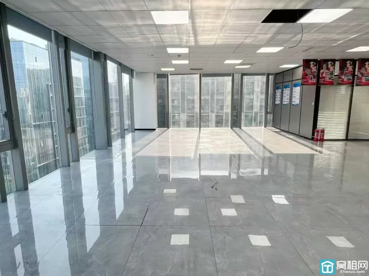 浙商银行大厦394平 西南朝向 单价1.9  含税  24小时独立空调