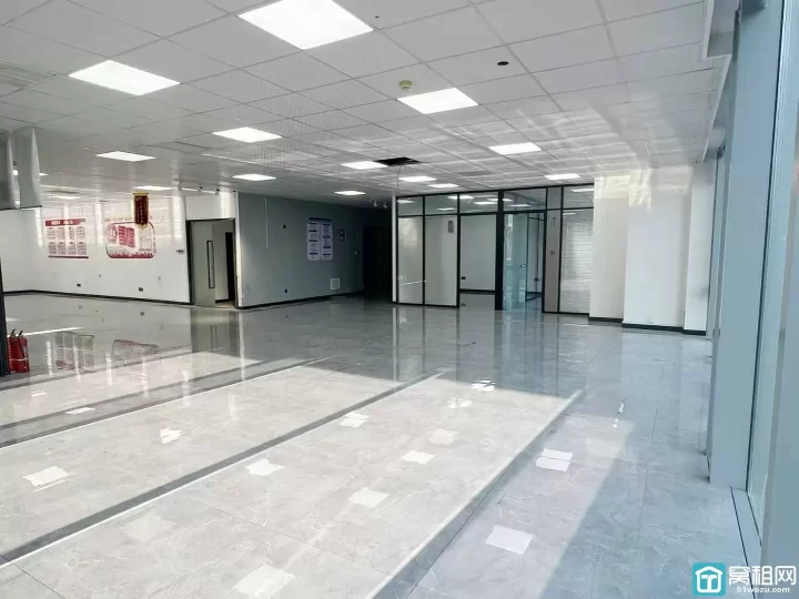 浙商银行大厦394平 西南朝向 单价1.9  含税  24小时独立空调