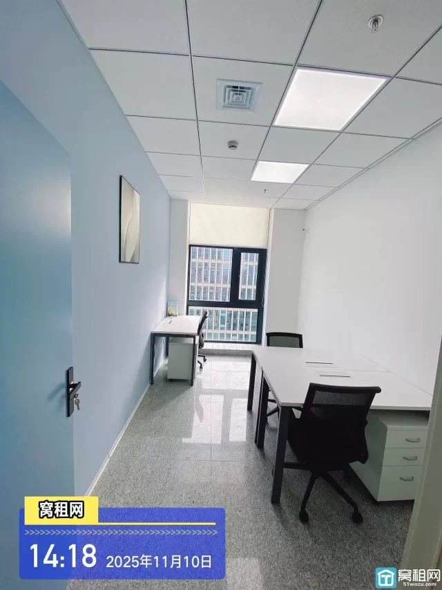 鼎信大厦3人工位独立办公室出租20平米租金1300元含水电费