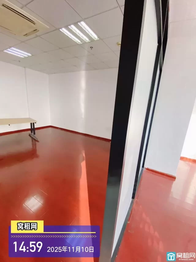 镇海新城CBD世创电商园东威大厦105平米办公室招租