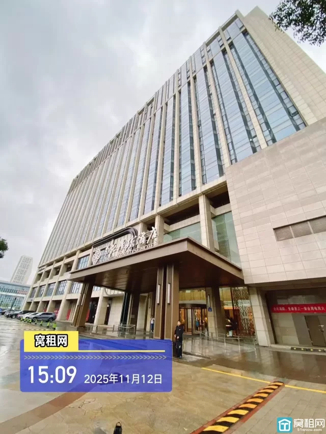 东部南苑环球(图1) 东部南苑环球(图1)